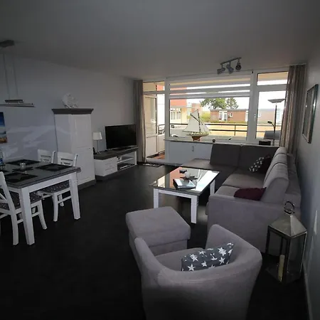 Apartment Föhrien-Oase - Ferienwohnung direkt am Südstrand - Haus Oland - Wohnung 4 *