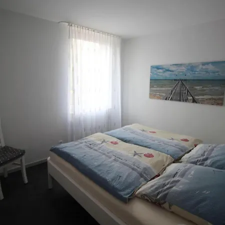 Föhrien-Oase - Ferienwohnung direkt am Südstrand - Haus Oland - Wohnung 4 Apartment Risum-Lindholm